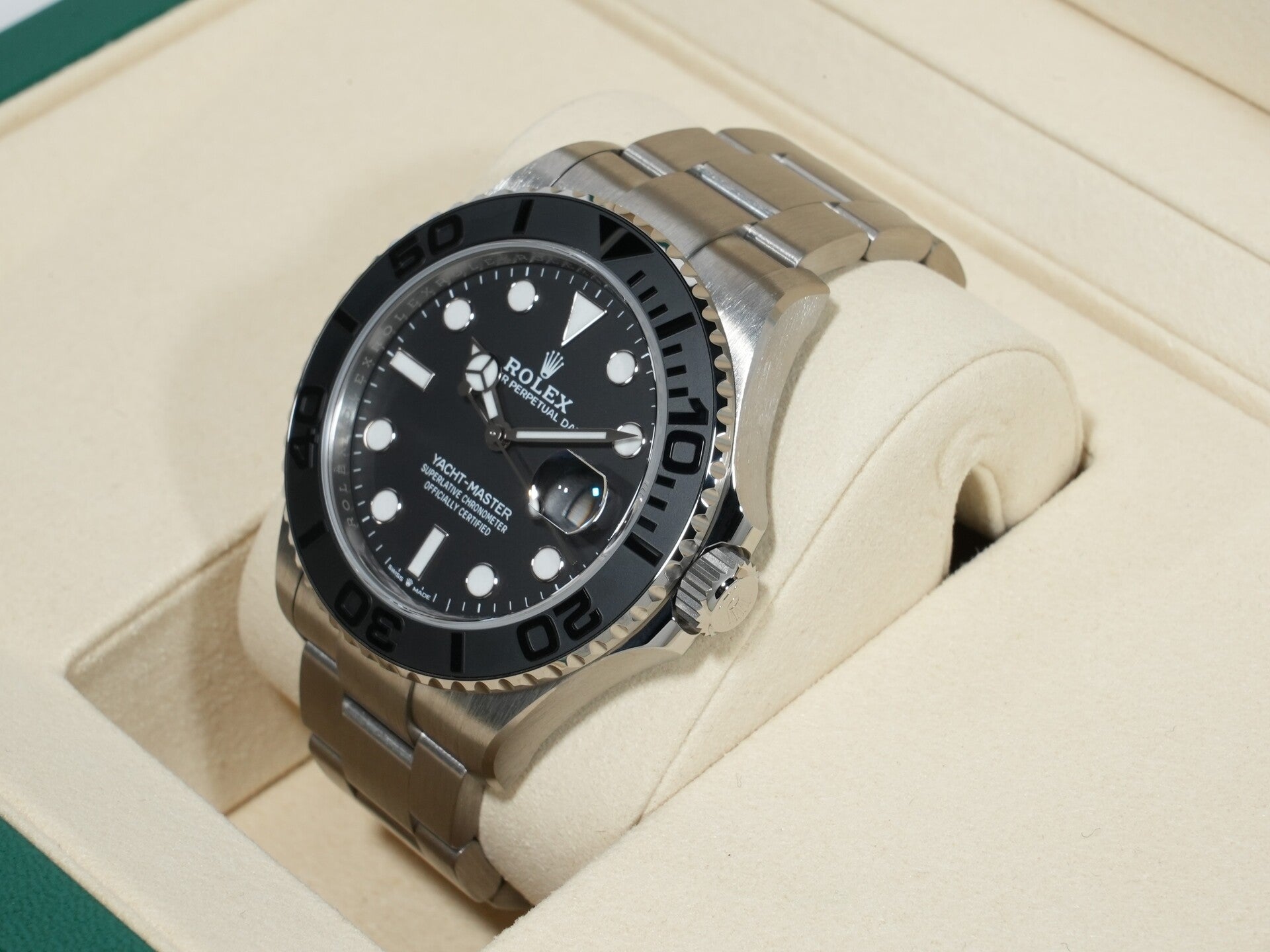 ロレックス ヨットマスター42 Ref.226627 RLXチタン ブラック文字盤 未使用 y49j6tjy