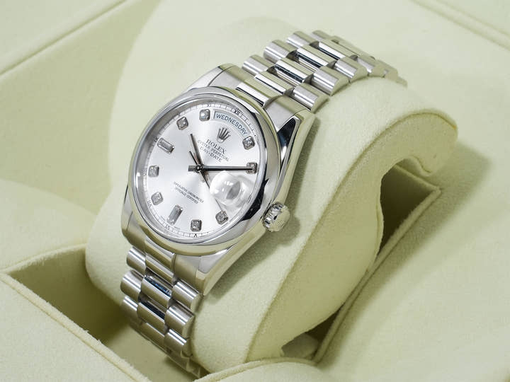 ロレックス デイデイト36 Ref.118206A プラチナ グレー文字盤 中古 8ipw62zu