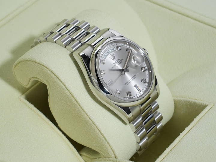 ロレックス デイデイト36 Ref.118206A プラチナ グレー文字盤 中古 8ipw62zu