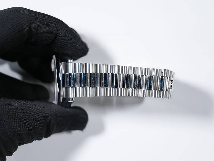 ロレックス デイデイト36 Ref.118206A プラチナ グレー文字盤 中古 8ipw62zu