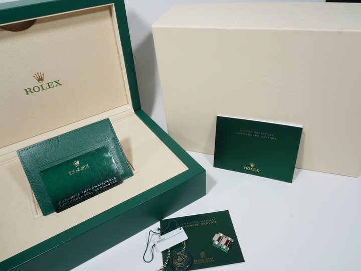 ロレックス デイトナ Ref.126506A プラチナ アイスブルーx11Pダイヤ文字盤 未使用 aeri8xcg