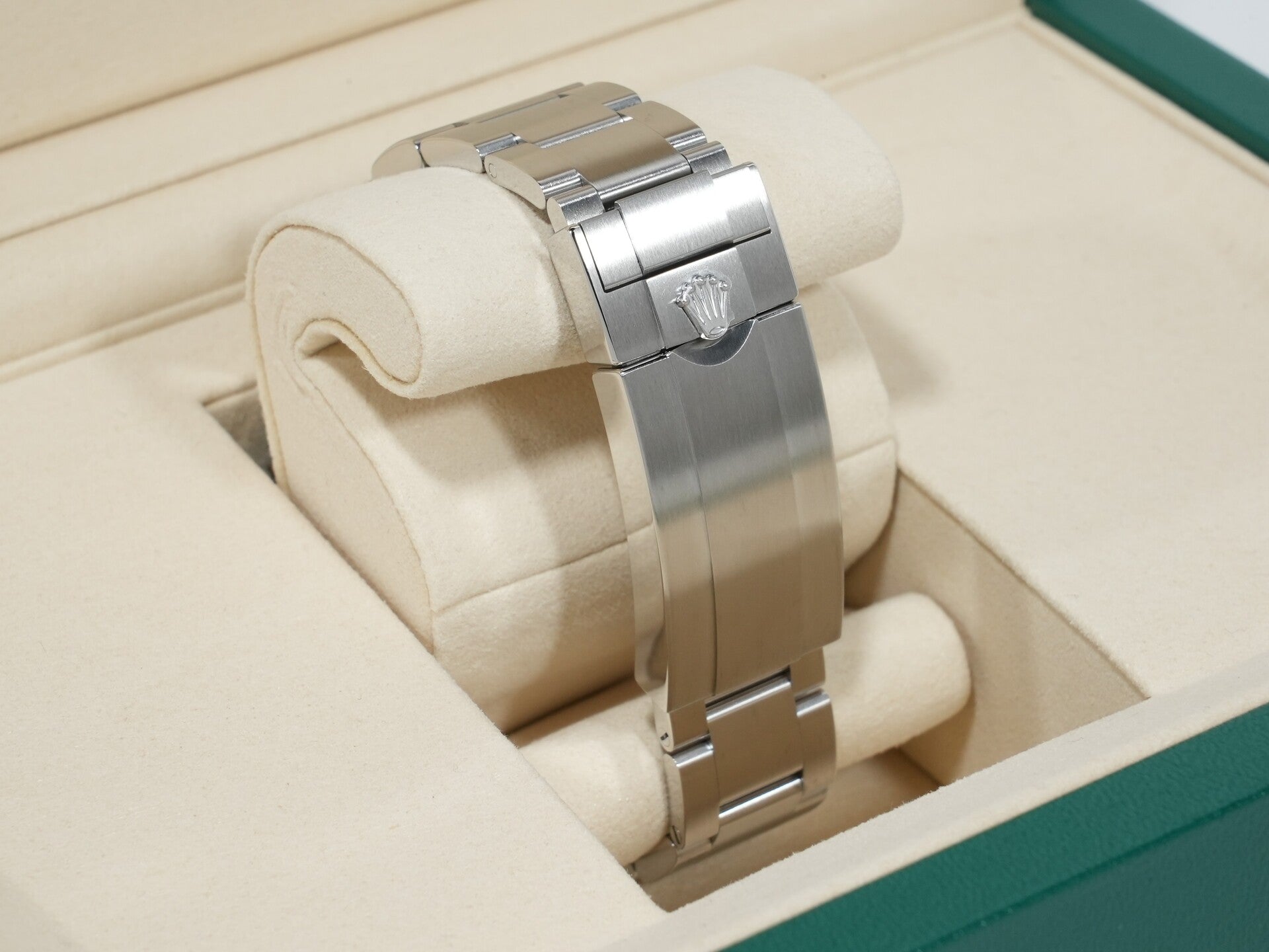 ロレックス サブマリーナー デイト Ref.126610LV ステンレススチール ブラック文字盤 未使用 o6ug4gnh