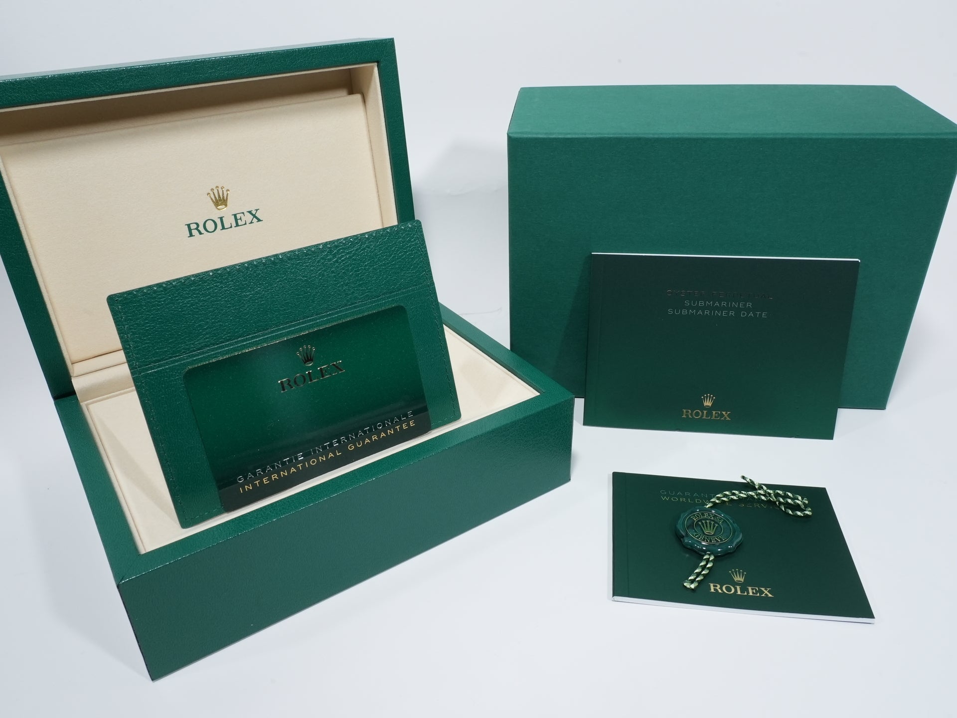 ロレックス サブマリーナー デイト Ref.126610LN ステンレススチール ブラック文字盤 未使用 9vqxcgg2