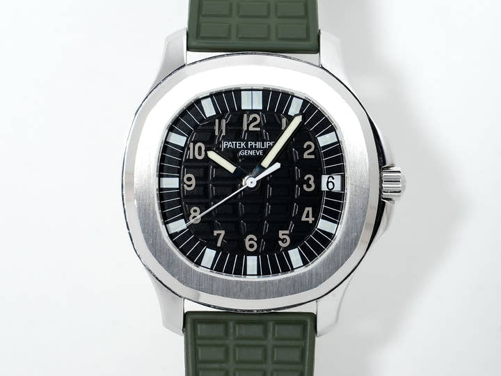 パテックフィリップ アクアノート ラージ Ref.5065A-001 ステンレススチール ブラック文字盤 中古 y2rupj98