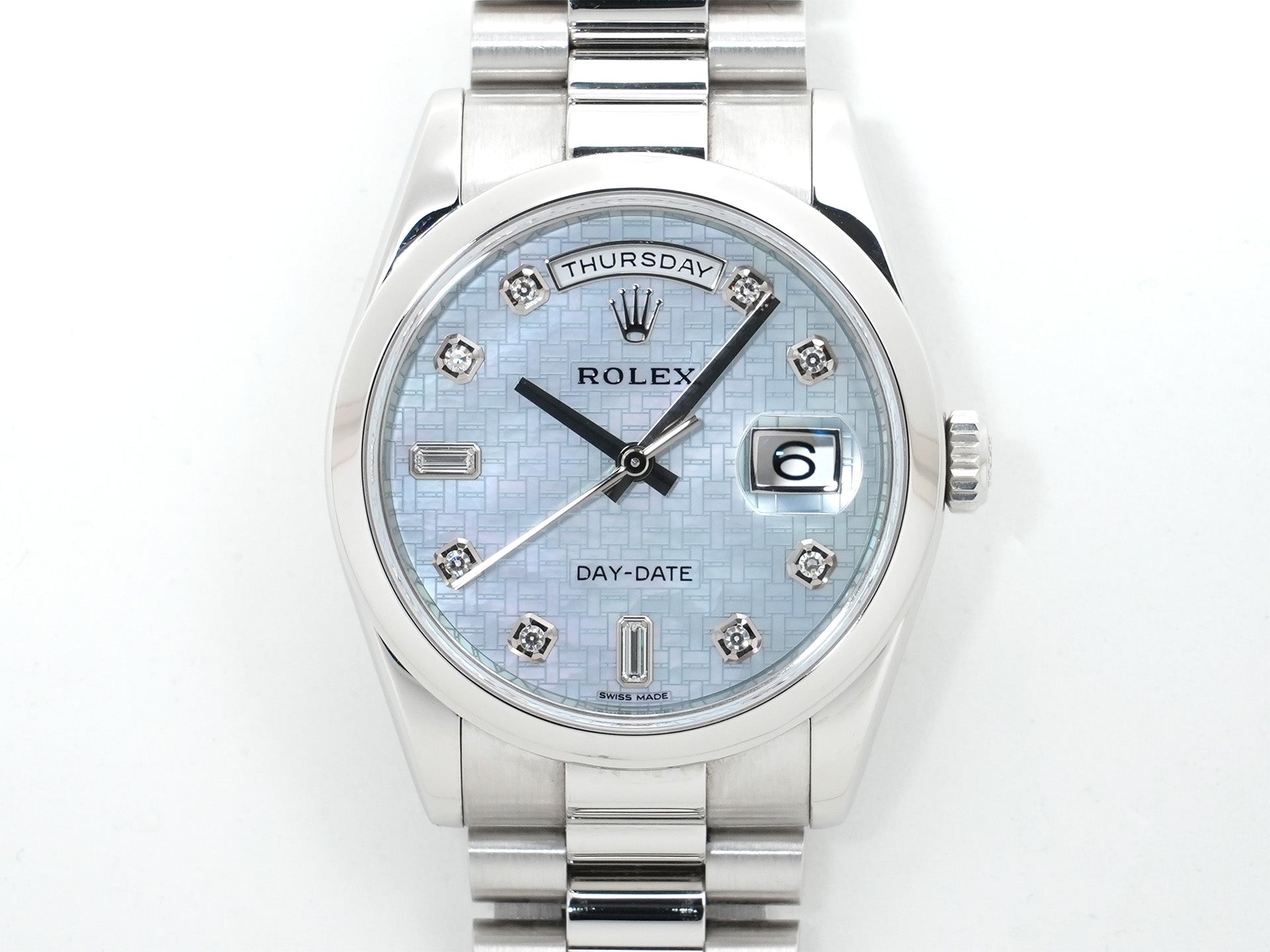 ロレックス デイデイト36 Ref.118206A プラチナ マザーオブパールx10Pダイヤ文字盤 中古 8texga9v
