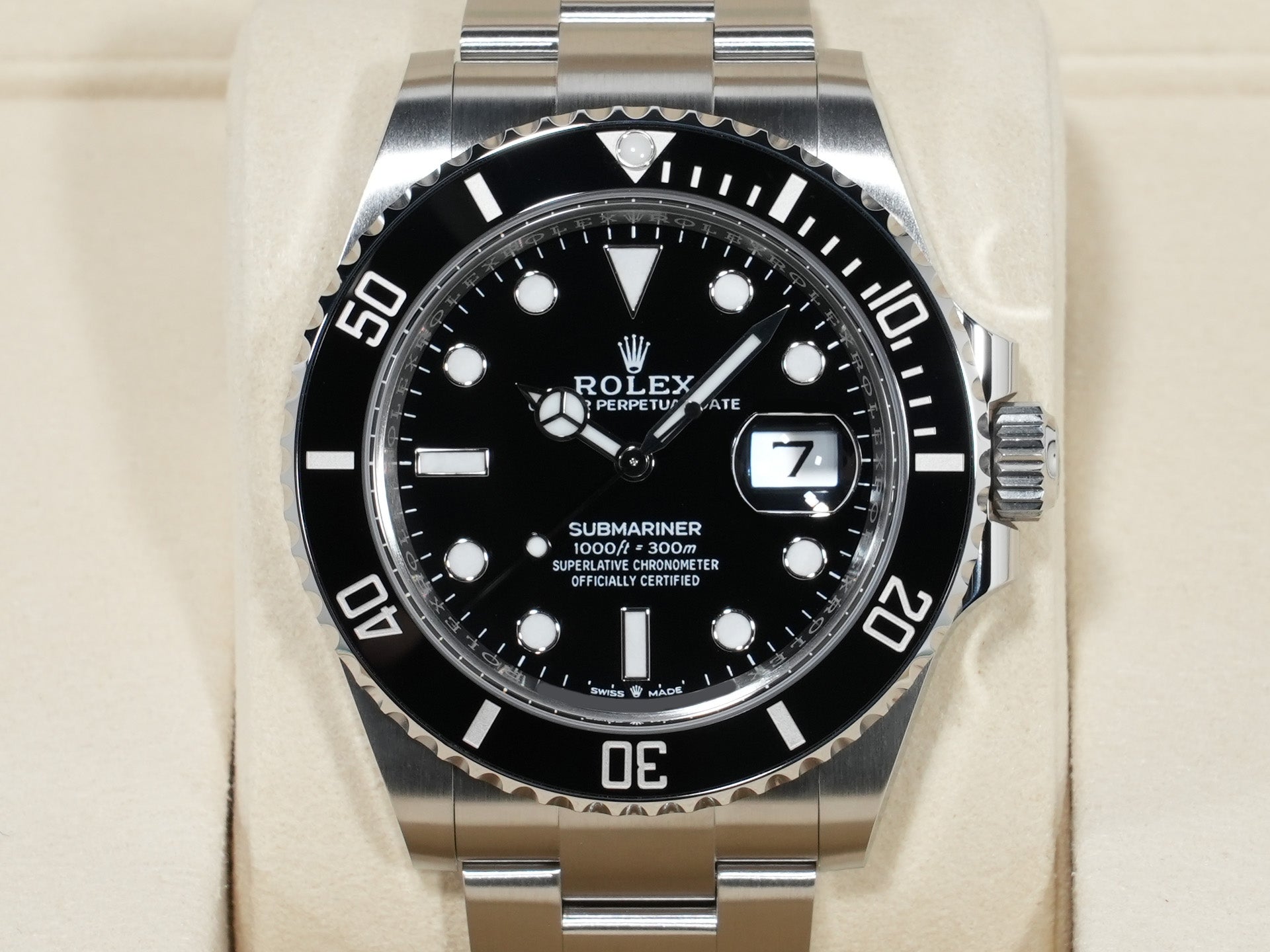 ロレックス サブマリーナー デイト Ref.126610LN ステンレススチール ブラック文字盤 未使用 op868qgj