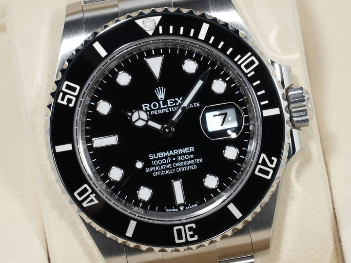 ロレックス サブマリーナー デイト Ref.126610LN ステンレススチール ブラック文字盤 未使用 op868qgj