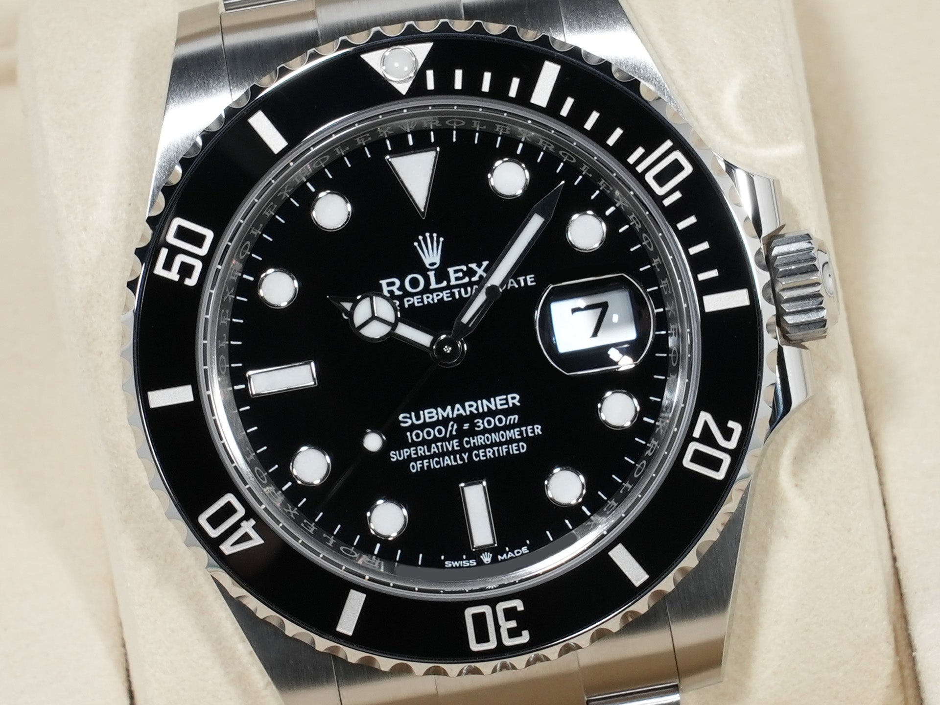 ロレックス サブマリーナー デイト Ref.126610LN ステンレススチール ブラック文字盤 未使用 op868qgj