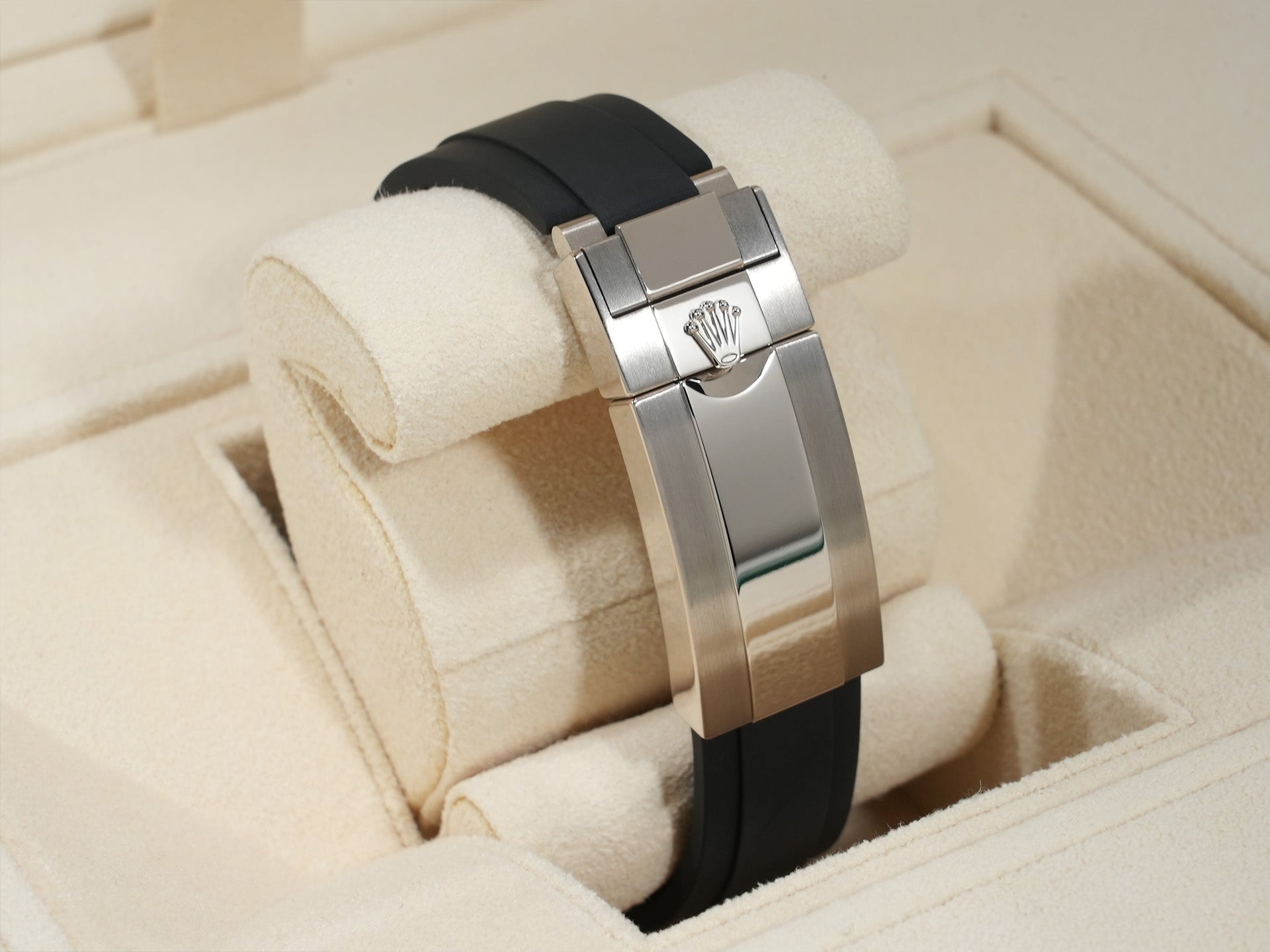 ロレックス デイトナ Ref.126589RBR ホワイトゴールド マザーオブパールxホワイト/ブラック文字盤 未使用 mviskyxa