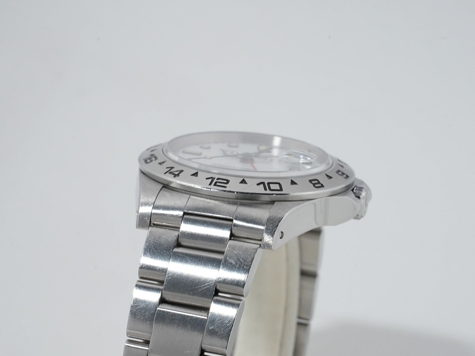 Pre-owned Rolex Explorer II Ref. 16550 Stainless Steel White Dial Oyster Bracelet isiibo2z