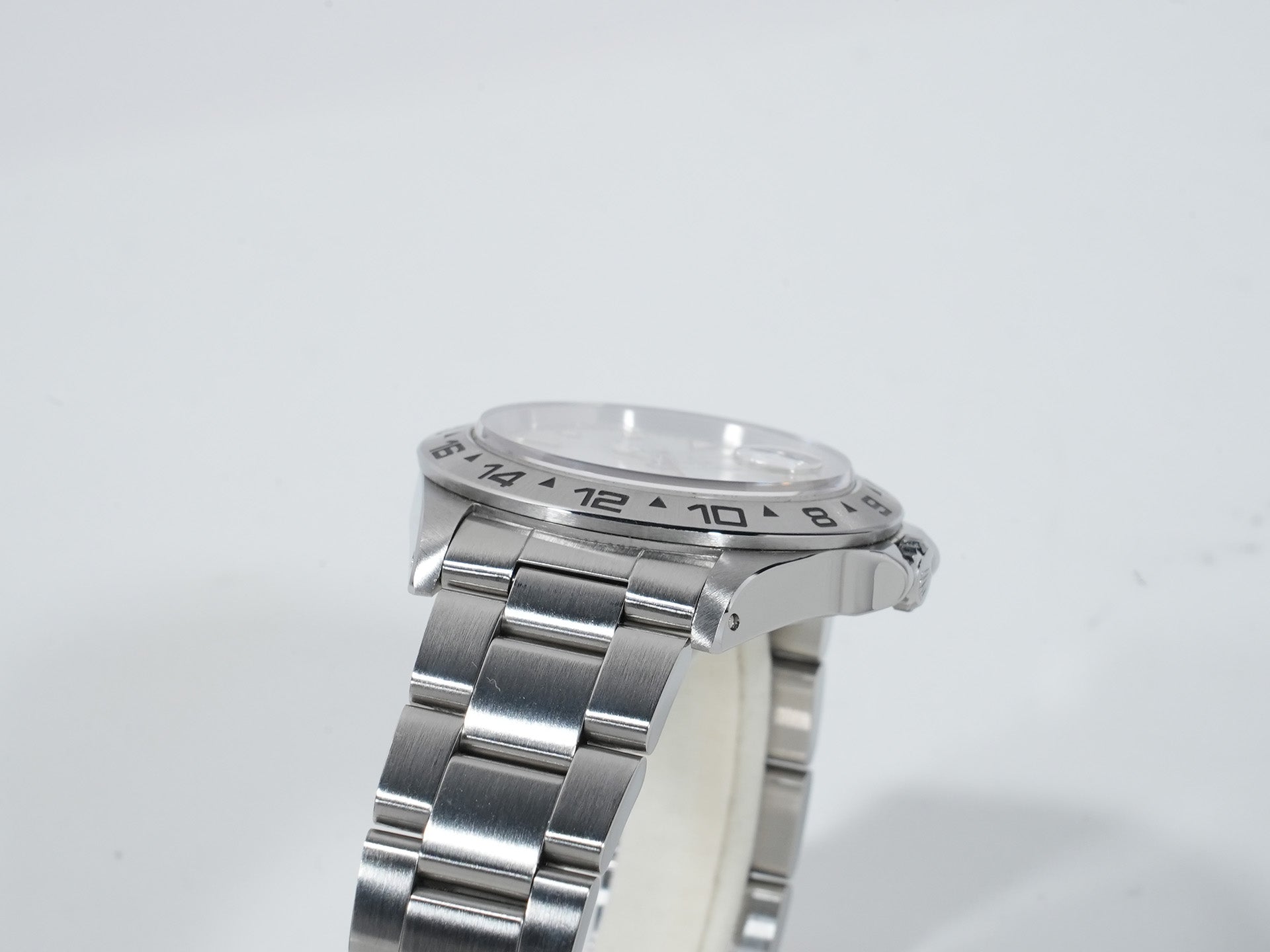 ロレックス エクスプローラーII Ref.16550 ステンレススチール アイボリー文字盤 オイスターブレスレット 中古 wt4f4dqx