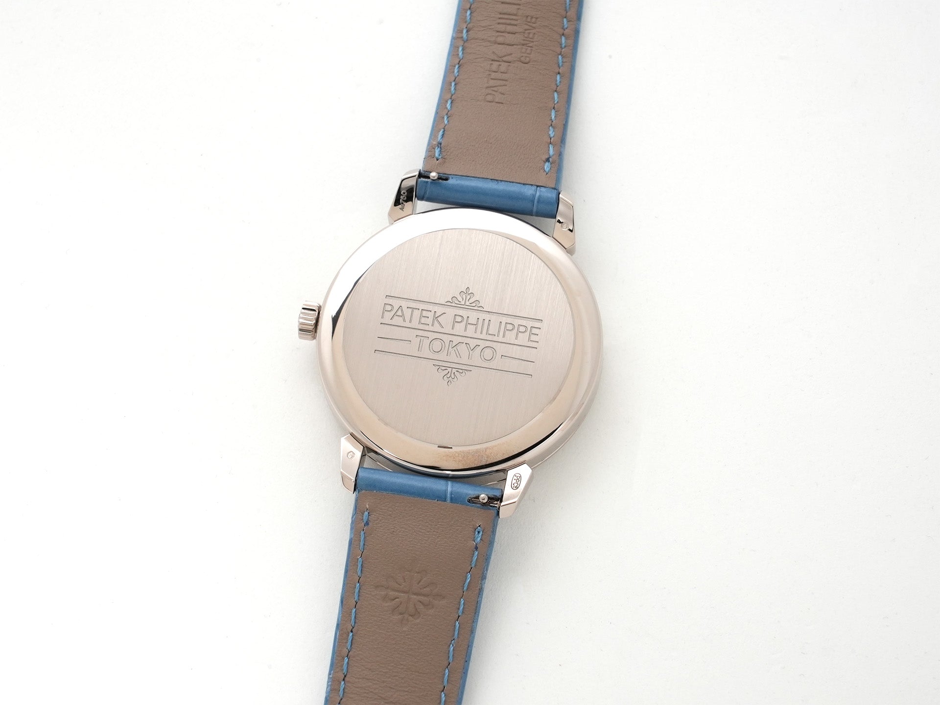 Patek Philippe Calatrava Grand Exhibition Tokyo 2023 Ref. 6127G-010 White Gold with Light Blue Dial, Unused uo2rckp3