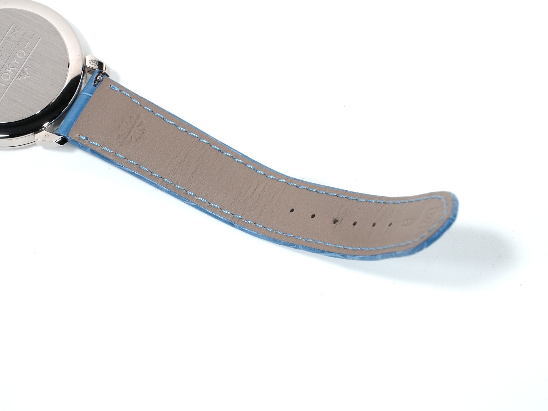 Patek Philippe Calatrava Grand Exhibition Tokyo 2023 Ref. 6127G-010 White Gold with Light Blue Dial, Unused uo2rckp3