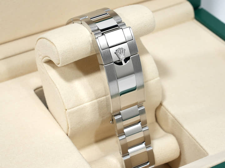 ロレックス GMTマスターII Ref.126720VTNR ステンレススチール ブラック文字盤 オイスターブレスレット 未使用 zvgkbatu