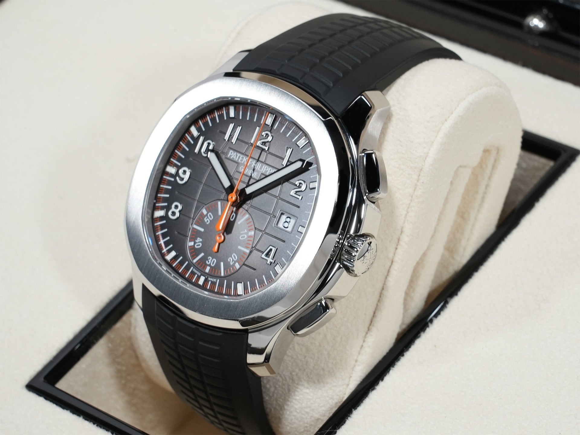 パテックフィリップ アクアノート クロノグラフ Ref.5968A-001 ステンレススチール ブラック文字盤 美中古 hxysfr8f