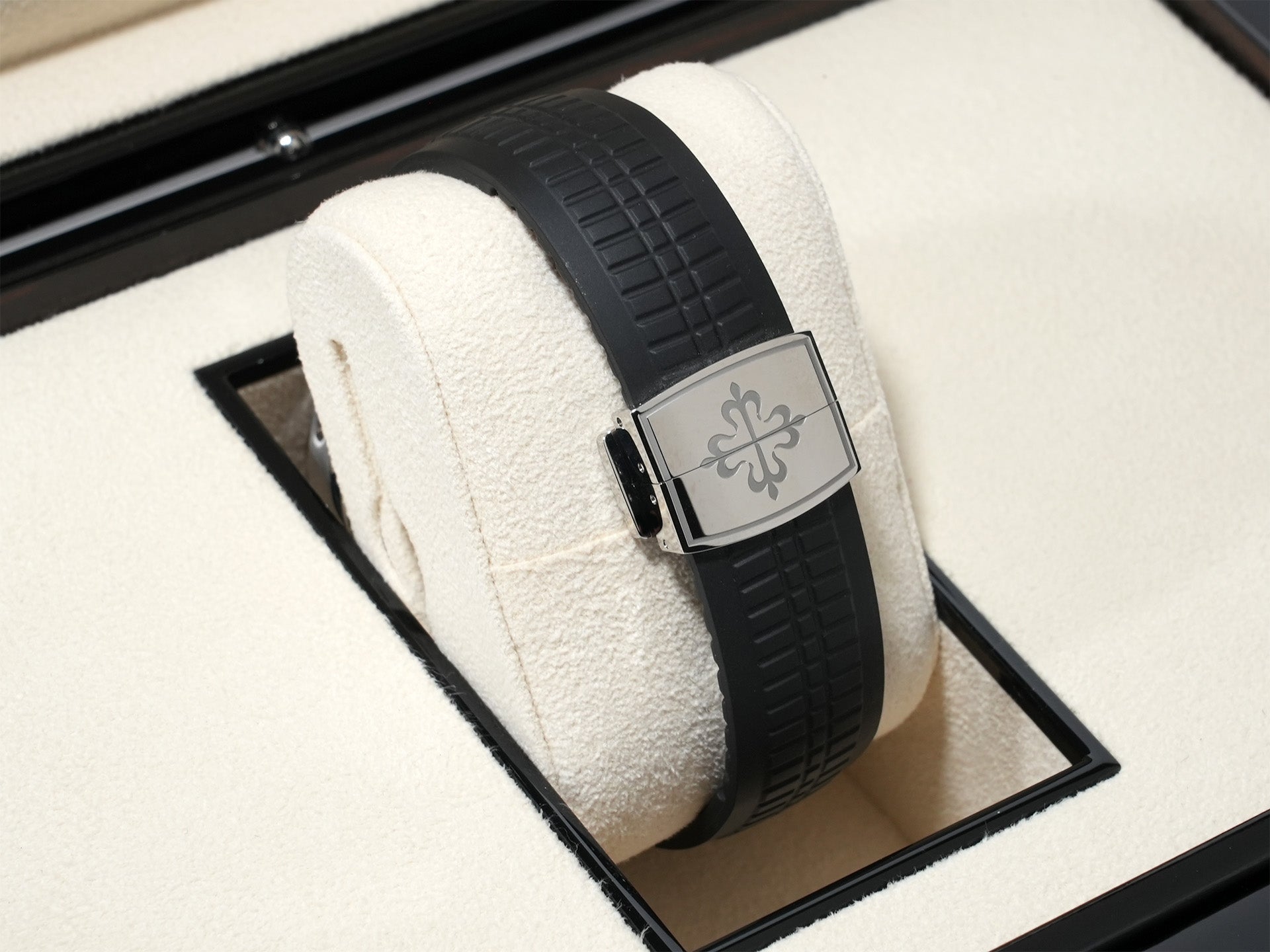 パテックフィリップ アクアノート クロノグラフ Ref.5968A-001 ステンレススチール ブラック文字盤 美中古 hxysfr8f