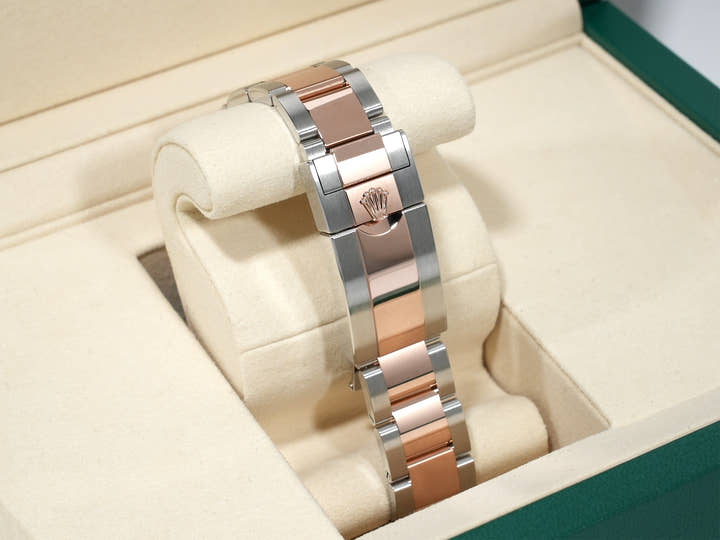 ロレックス GMTマスターII Ref.126711CHNR ステンレススチール/エバーローズゴールド ブラック文字盤 オイスターブレスレット 美中古 6eaeb3jw