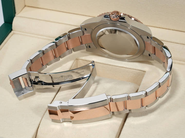 ロレックス GMTマスターII Ref.126711CHNR ステンレススチール/エバーローズゴールド ブラック文字盤 オイスターブレスレット 美中古 6eaeb3jw