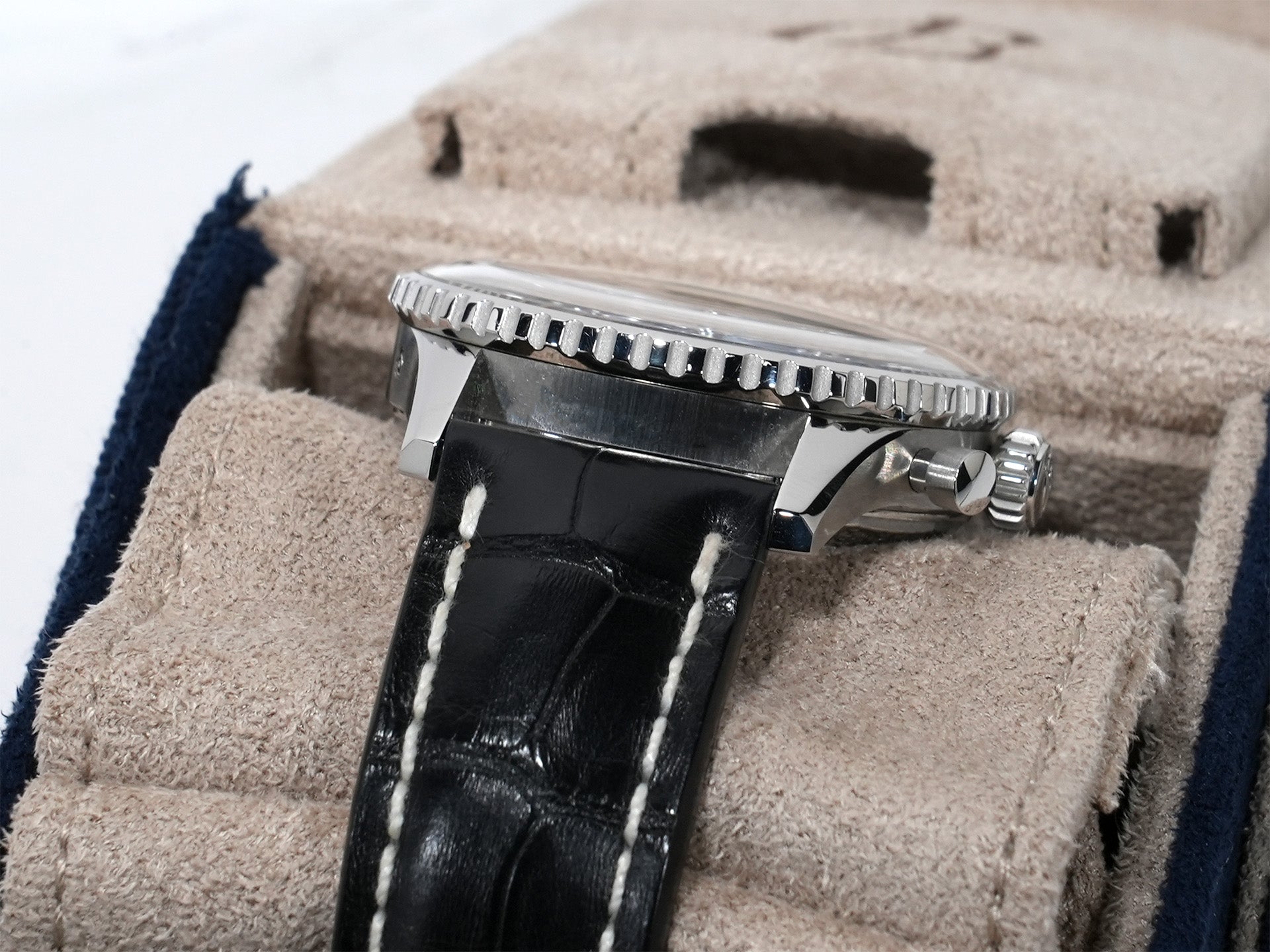 Breitling Navitimer B19 Chronograph 43 Perpetual Calendar Ref. PB1920251C1P1 Stainless Steel/Platinum Ice Blue Dial Pre-owned p3dx48hb