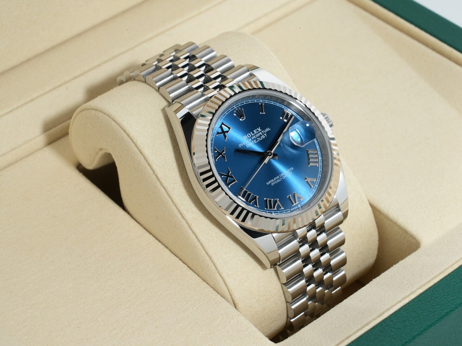 Rolex Datejust 41 Ref. 126334 Stainless Steel/White Gold Azzurro Blue Dial Jubilee Bracelet Unused do55kcqo