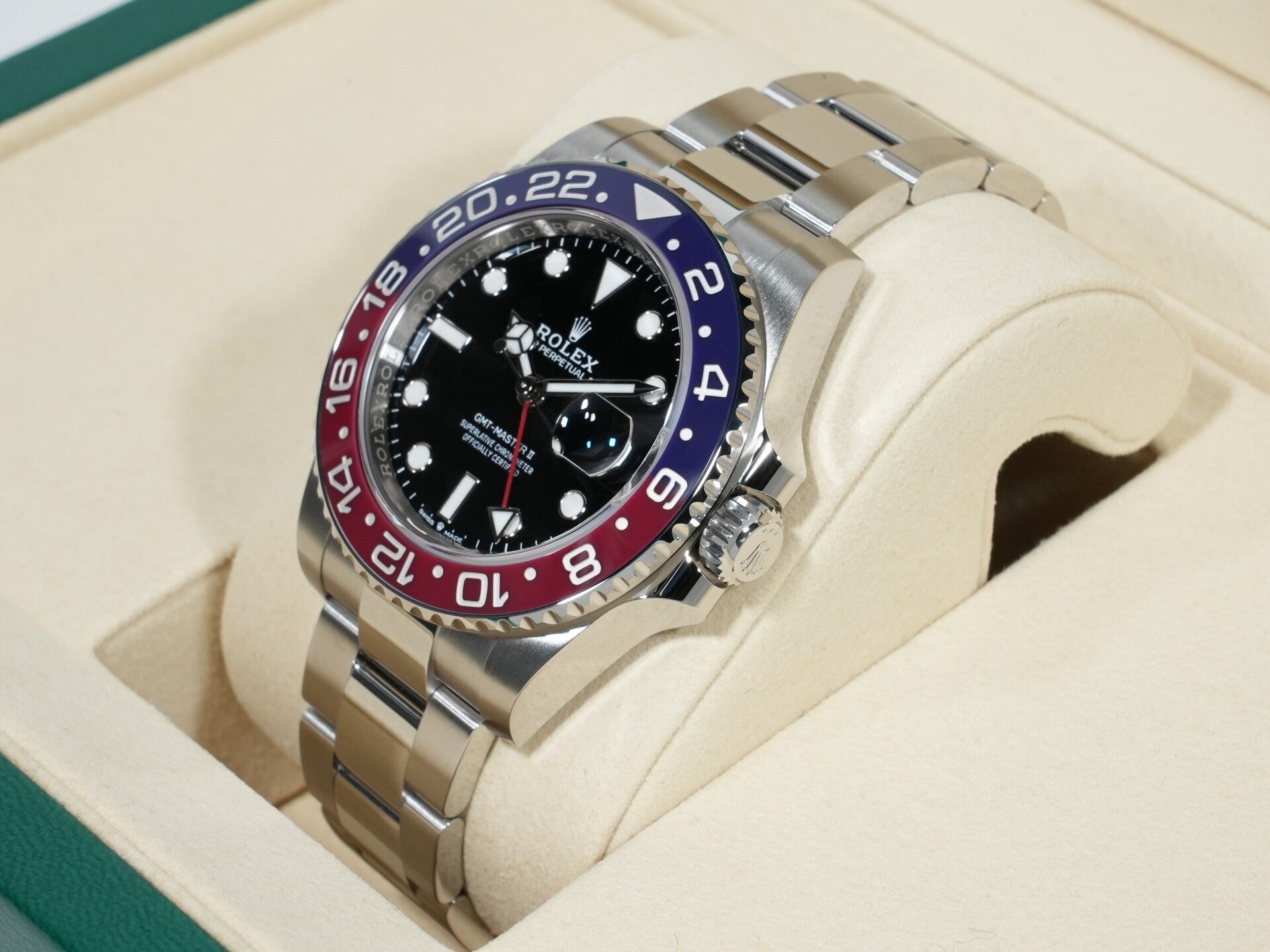 Rolex GMT-Master II Ref. 126710BLRO Stainless Steel Black Dial Oyster Bracelet Unused h9qpyxcd