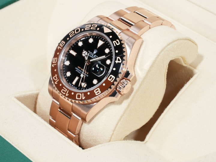 Rolex GMT-Master II Ref. 126715CHNR Everose Gold, Black Dial, Oyster Bracelet, Excellent Condition (gg4oxjwt)