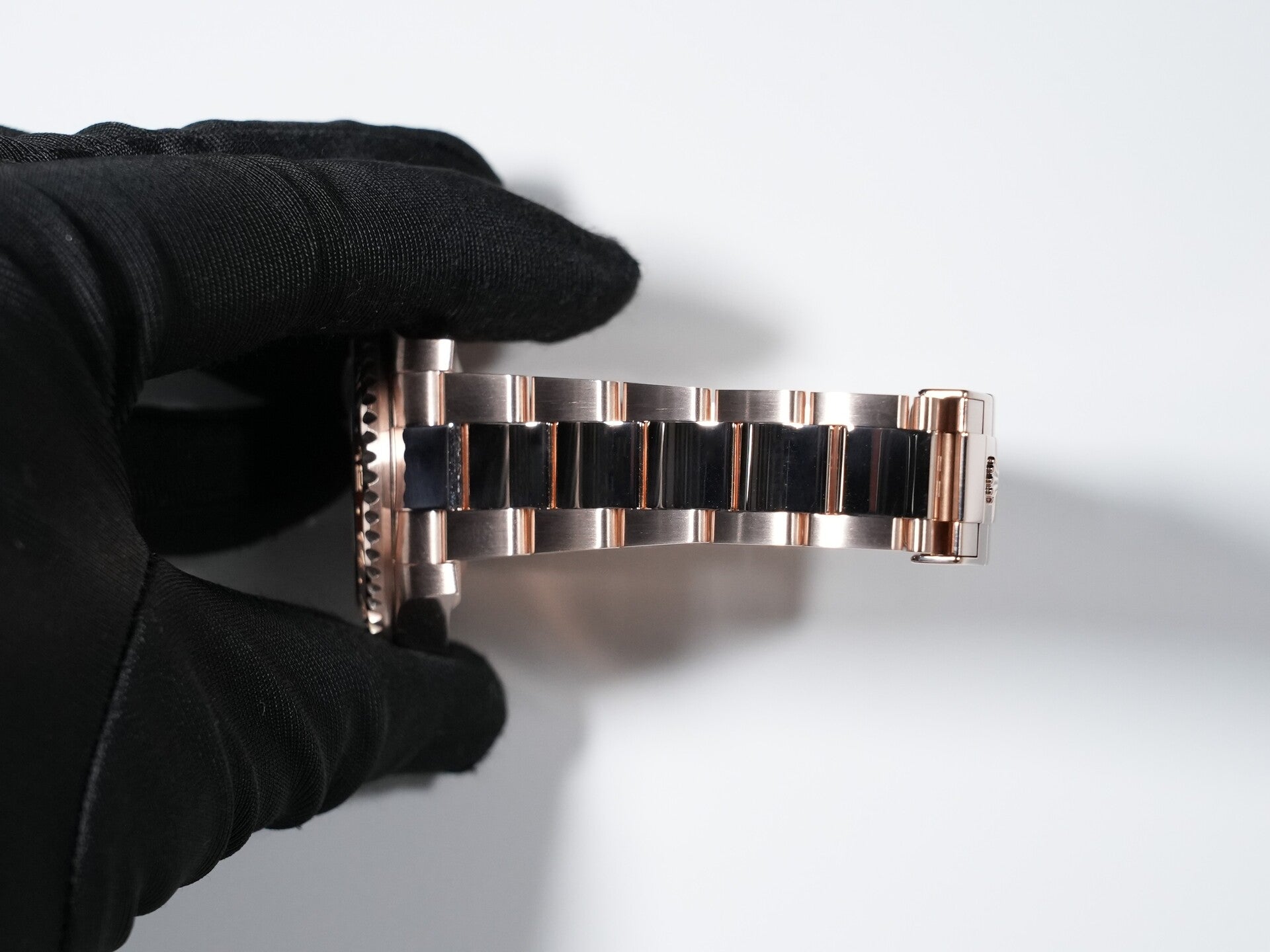 Rolex GMT-Master II Ref. 126715CHNR Everose Gold, Black Dial, Oyster Bracelet, Excellent Condition (gg4oxjwt)