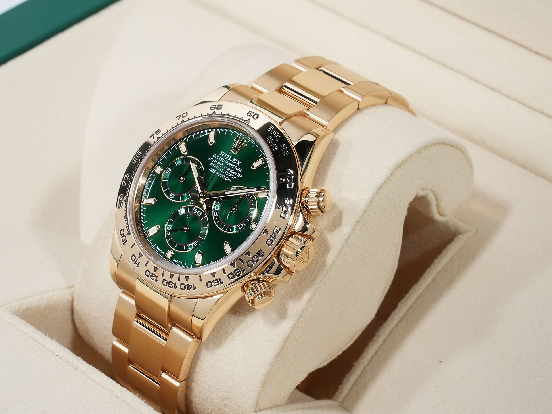 Rolex Daytona Ref. 116508 Yellow Gold Green Dial Excellent Condition 5srafs7e