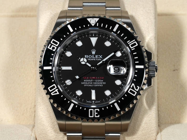 Rolex Sea-Dweller Ref. 126600 Stainless Steel Black Dial Excellent Condition z8t3nudk