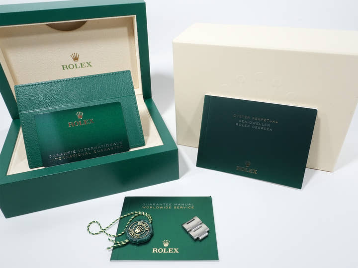 Rolex Sea-Dweller Ref. 126600 Stainless Steel Black Dial Excellent Condition z8t3nudk