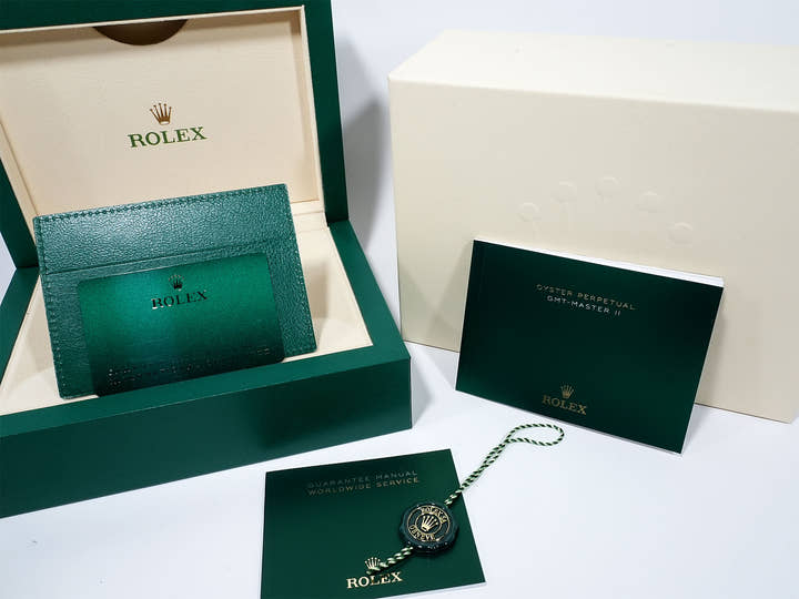 Rolex GMT-Master II Ref. 126718GRNR Yellow Gold with Black Dial and Jubilee Bracelet, Excellent Condition (u4nrygei)