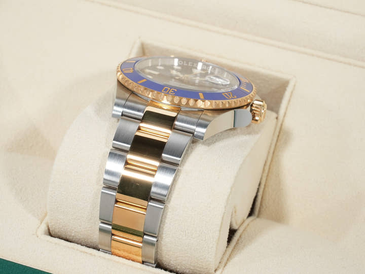 Rolex Submariner Date Ref. 126613LB Stainless Steel/Yellow Gold Blue Dial Excellent Condition (q7rgrd2w)