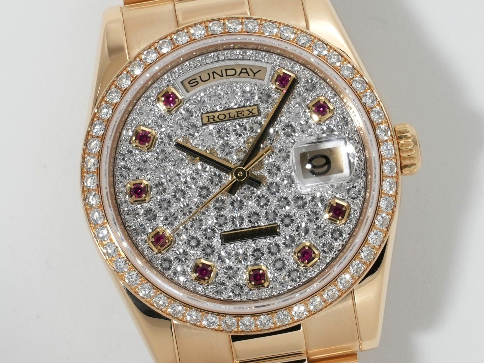 Rolex Day-Date Ref. 118348 Yellow Gold Pavé Diamond and 10 Ruby Dial, Excellent Condition, 3r5upnkr