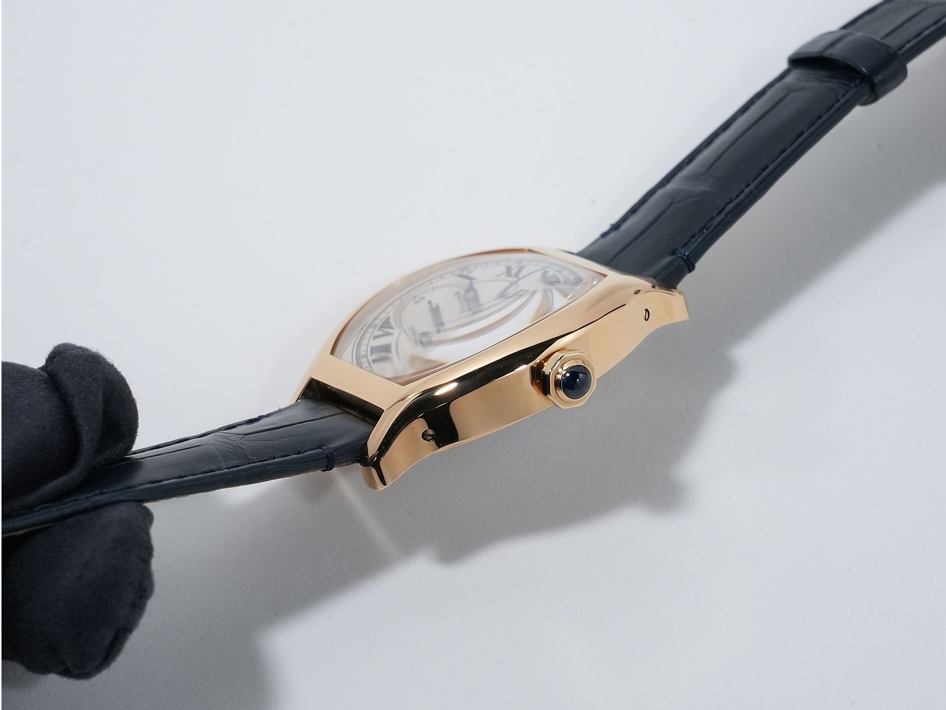 Cartier Tortue Monopusher Chronograph Ref. WHTO0007 Yellow Gold with Silver Dial, Excellent Condition, awg75x49
