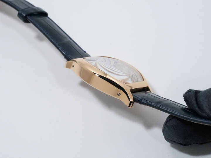 Cartier Tortue Monopusher Chronograph Ref. WHTO0007 Yellow Gold with Silver Dial, Excellent Condition, awg75x49