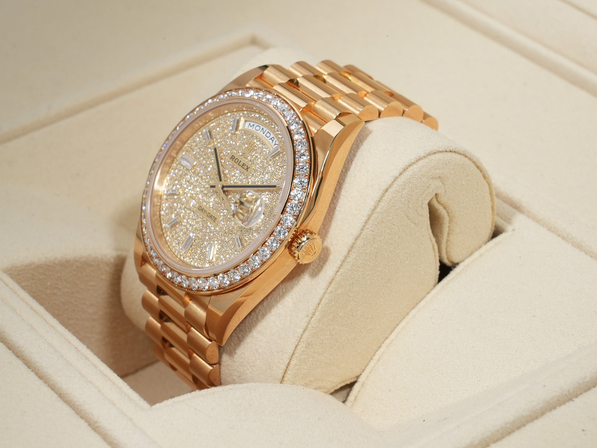 ロレックス デイデイト40 Ref.228348RBR イエローゴールド パヴェダイヤモンドx10Pダイヤ文字盤 中古 7rtzvvzp