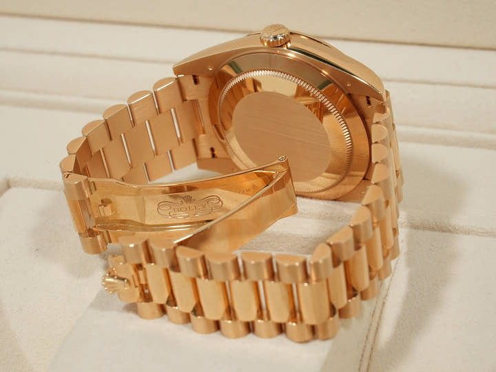 ロレックス デイデイト40 Ref.228348RBR イエローゴールド パヴェダイヤモンドx10Pダイヤ文字盤 中古 7rtzvvzp