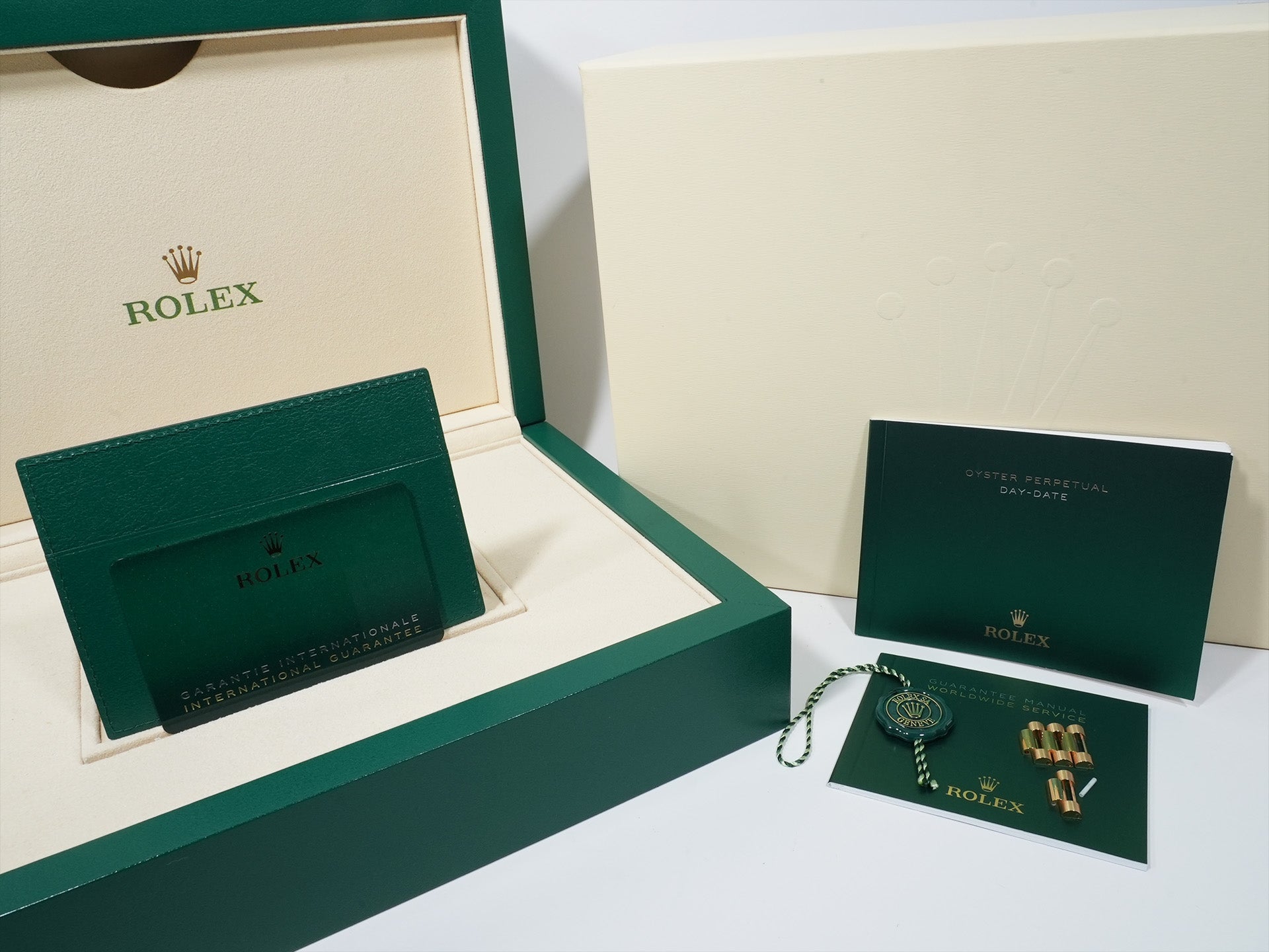 ロレックス デイデイト40 Ref.228348RBR イエローゴールド パヴェダイヤモンドx10Pダイヤ文字盤 中古 7rtzvvzp