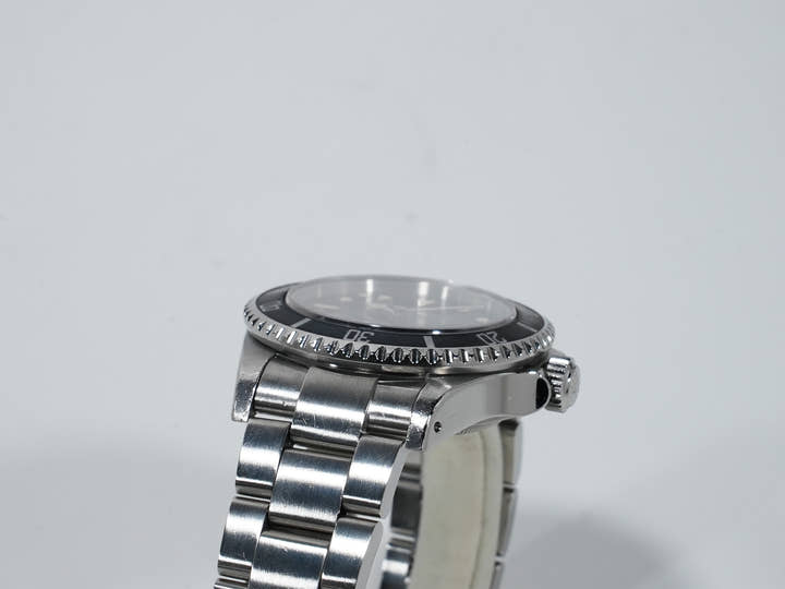 ロレックス シードゥエラー トリプルシックス Ref.16660 ステンレススチール ブラック文字盤 中古 xxx834zp