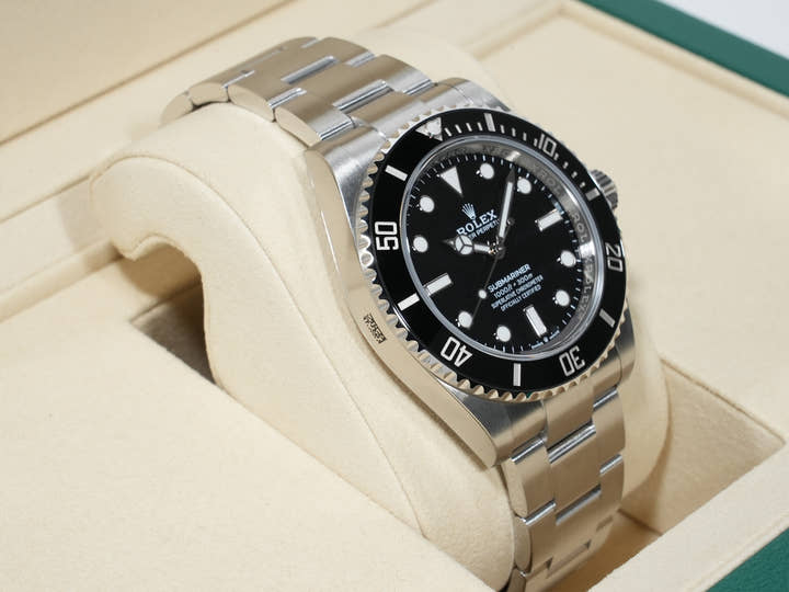 ロレックス サブマリーナー ノンデイト Ref.124060 ステンレススチール ブラック文字盤 未使用 i7bmjfdn
