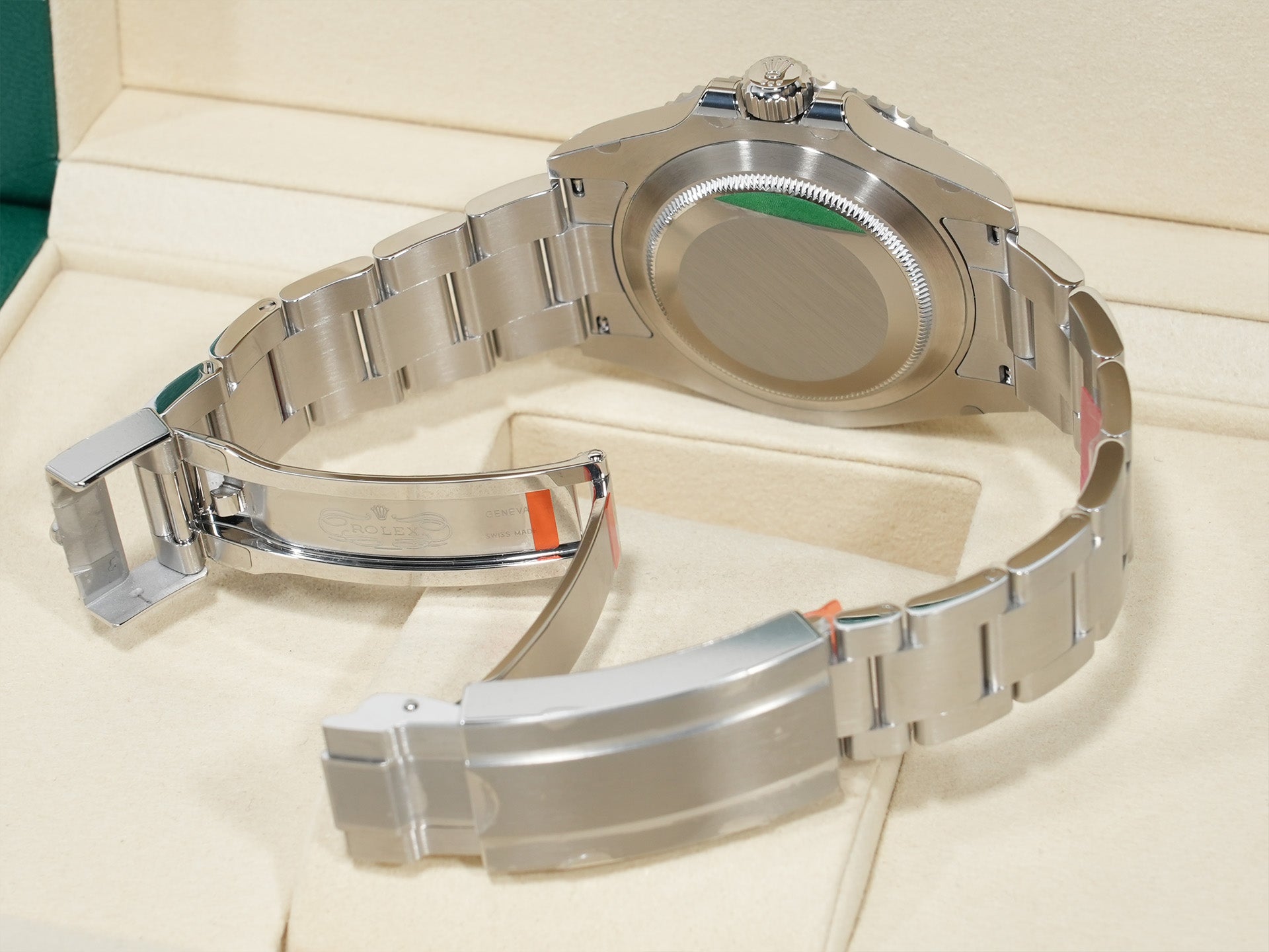 ロレックス サブマリーナー ノンデイト Ref.124060 ステンレススチール ブラック文字盤 未使用 i7bmjfdn