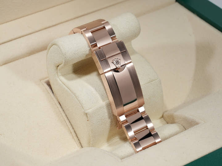 ロレックス デイトナ Ref.116505 エバーローズゴールド チョコレートxブラック文字盤 美品 ot527as7