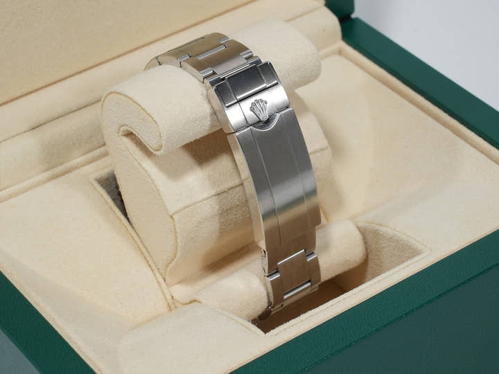 Rolex Sea-Dweller 4000 Ref. 116600 Stainless Steel Black Dial Excellent Condition 6wq4ttcz