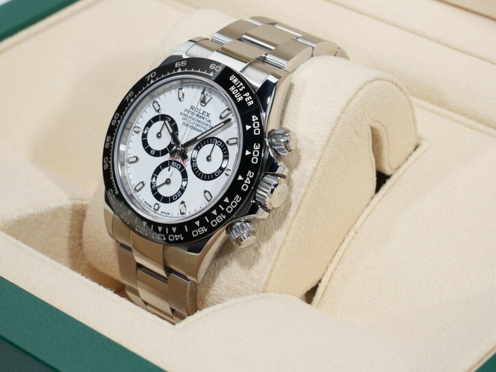 ロレックス デイトナ Ref.116500LN ステンレススチール ホワイト文字盤 中古 4beuaeus