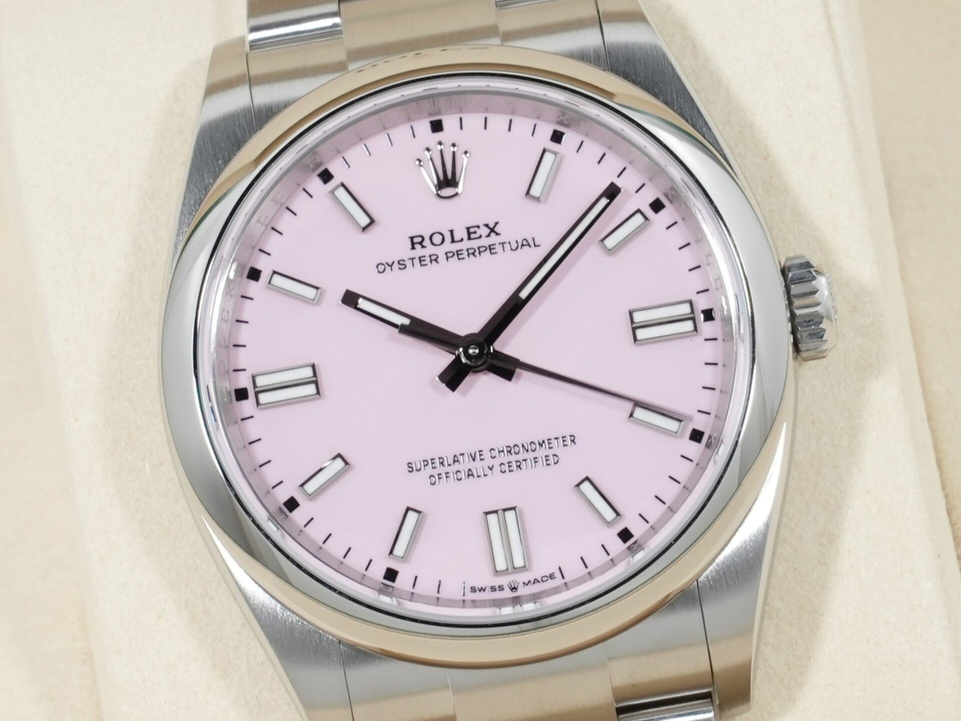 Rolex Oyster Perpetual 36 Ref. 126000 Stainless Steel Candy Pink Dial Unused 4jfi8a5g