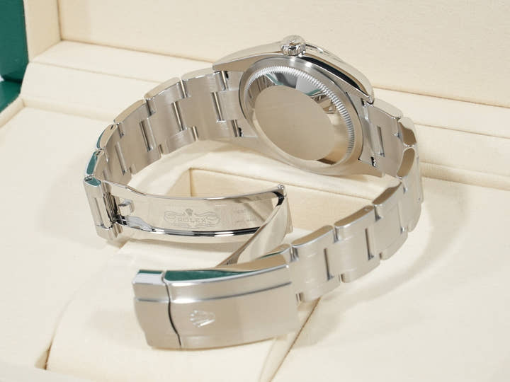 Rolex Oyster Perpetual 36 Ref. 126000 Stainless Steel Candy Pink Dial Unused 4jfi8a5g