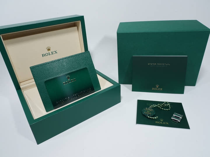 ロレックス GMTマスターII Ref.126720VTNR ステンレススチール ブラック文字盤 オイスターブレスレット 未使用 sv97pp48