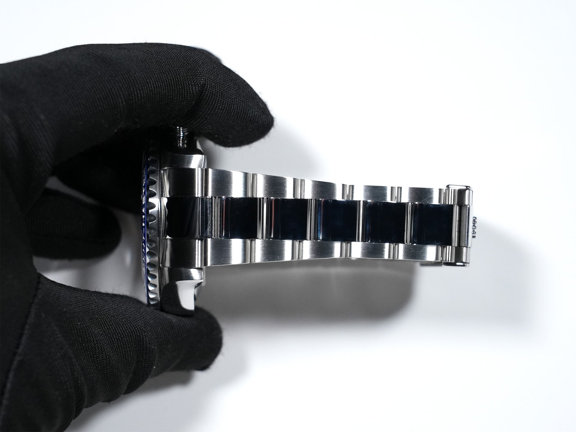 Rolex Yacht-Master II Ref. 116680 Stainless Steel White Dial Excellent Condition 2dg4idup