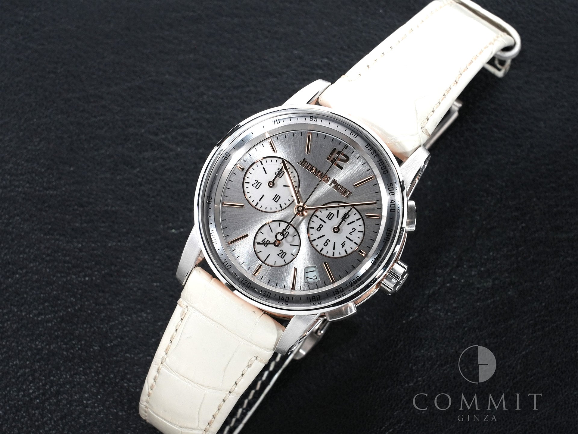 オーデマピゲ CODE 11.59 バイ オーデマ ピゲ クロノグラフ Ref.26393CR.OO.A009CR.01 ホワイトゴールド/ピンクゴールド シルバー文字盤 中古 m4amotzo