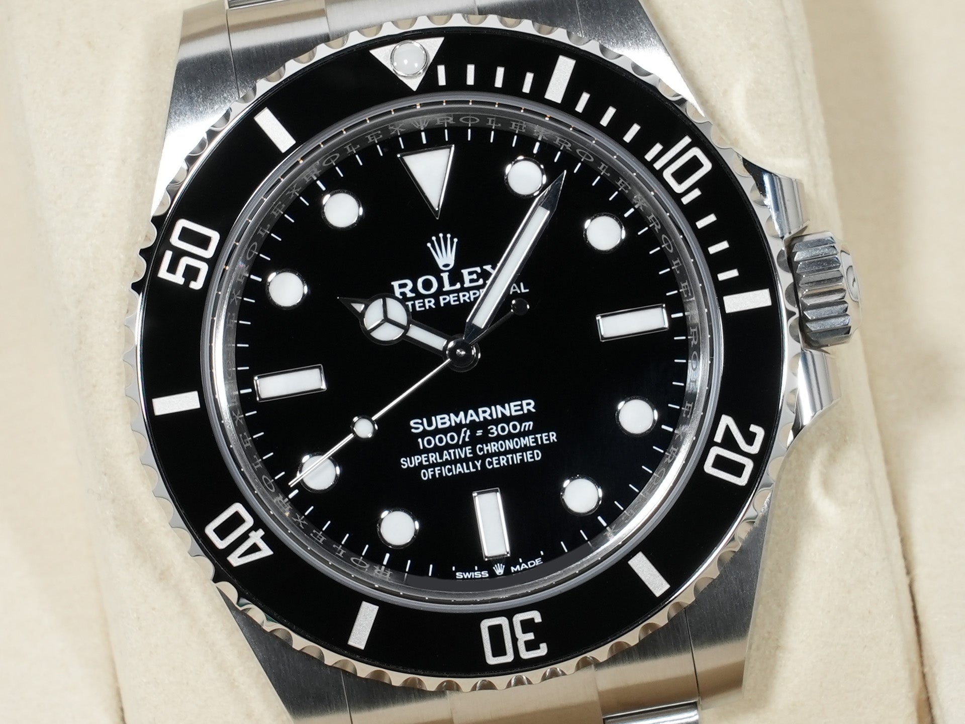 ロレックス サブマリーナー ノンデイト Ref.124060 ステンレススチール ブラック文字盤 未使用 29j4pxs2